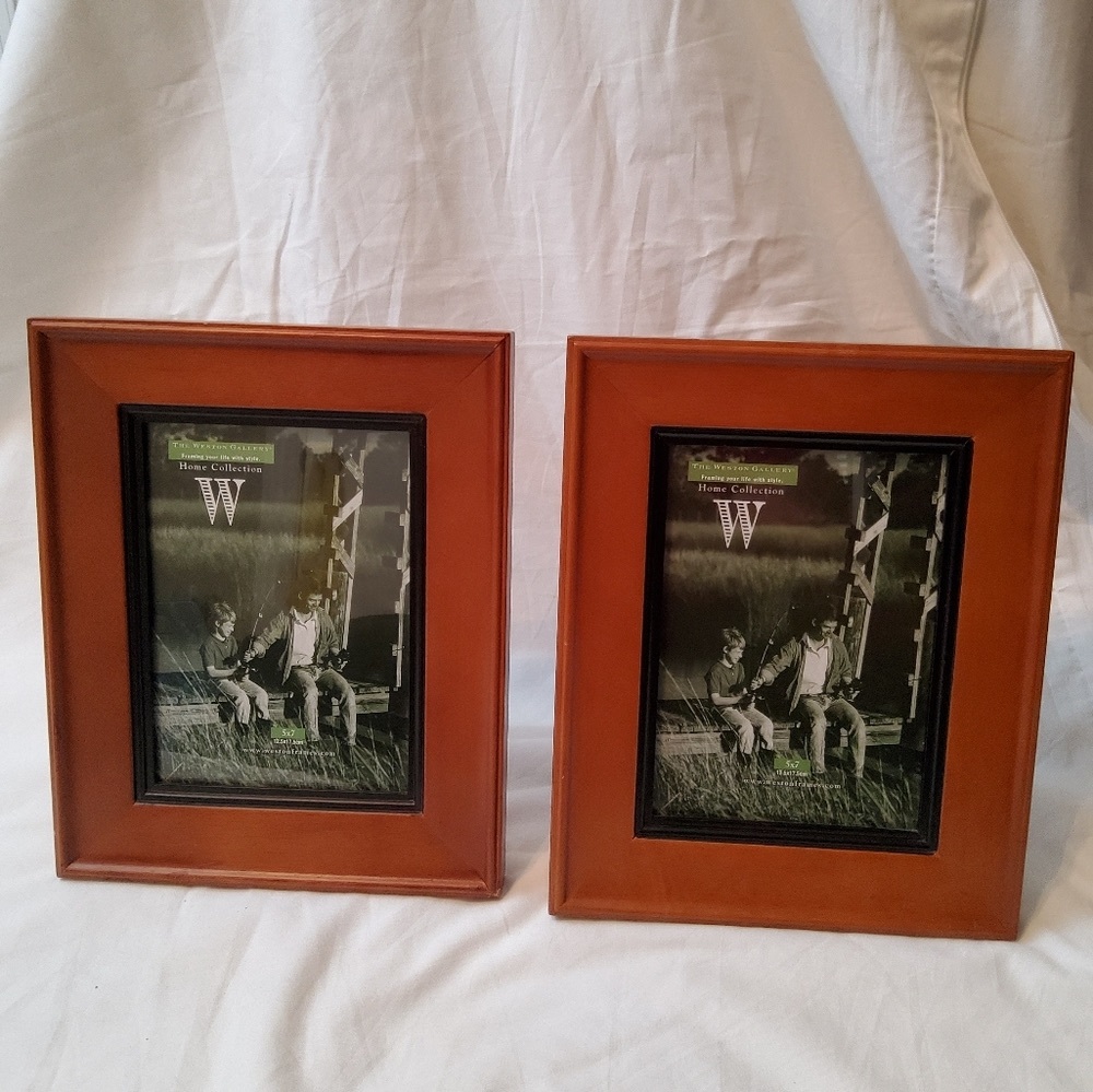 Pair of Westin Gallery 5x7 frames